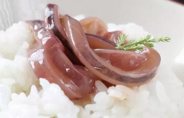 「穴釣り用のエサってどれを使えばいいの？コンビニなどでゲットできるおすすめエサ特集」の画像