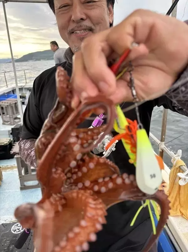 「【釣果速報】良型マダコ連続確保！短時間の出船でもお土産バッチリ！充実の釣行は兵庫県こうじん丸で！」の画像