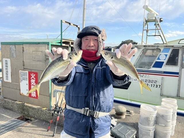 【釣果速報】神奈川県政信丸でタチウオ三昧しませんか？良型タチウオを全員ゲットで冬の釣行を満喫！乗船するなら今でしょ！