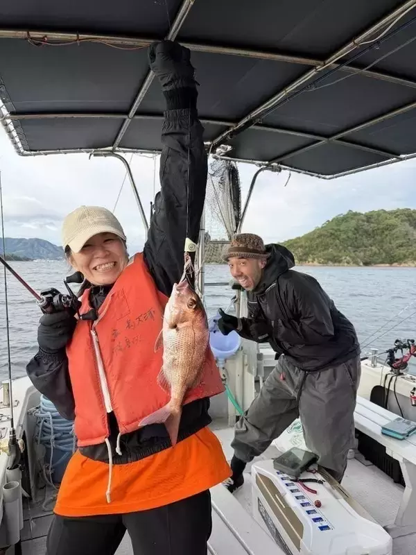 「【釣果速報】広島県隆高丸でマダイ＆サゴシの人気魚種一挙獲り！船長の機転と手腕で一日大興奮の釣行に！」の画像