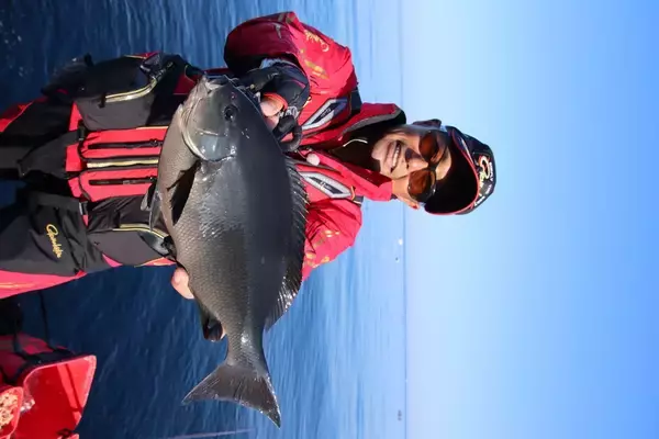 「釣り人の楽園”隠岐の魅力”キング南康史が楽しみ尽くす」の画像