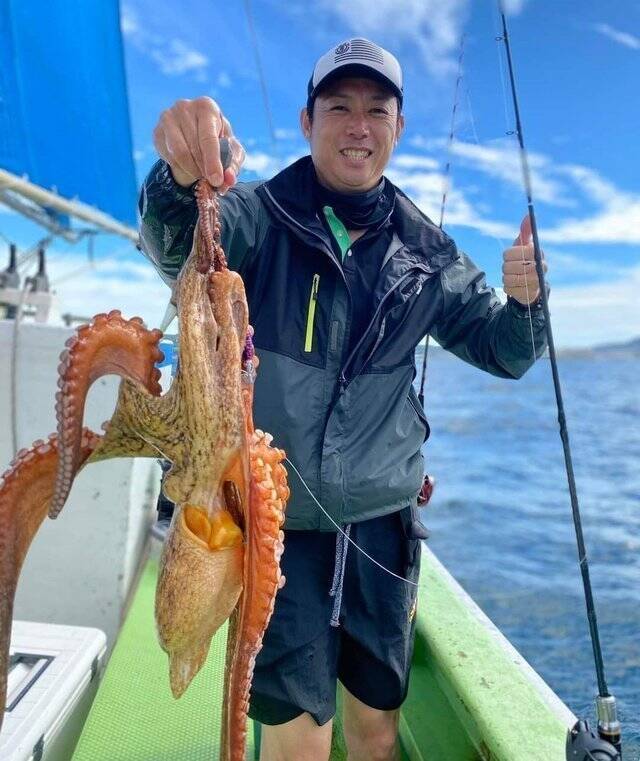 釣果速報 神奈川県かねい丸で全員タコゲット達成 2kgオーバーの大ダコも 最盛期の今を逃すな 22年7月6日 エキサイトニュース