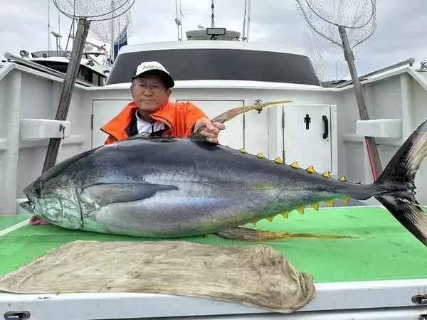 【釣果速報】神奈川県大松丸でドドンと55.00kgのキハダ上がる！4.00kgに迫るカツオもGET！今乗船すれば大物ヒット間違いなし！