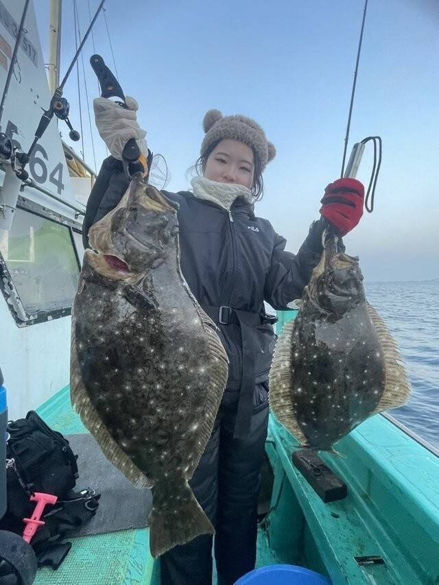 【釣果速報】茨城県植田丸で誰もがうらやむ3.40kgヒラメをキャッチ！初めて船釣りに挑戦した女性アングラーも好釣！あなたも乗船してヒラメ三昧しませんか？