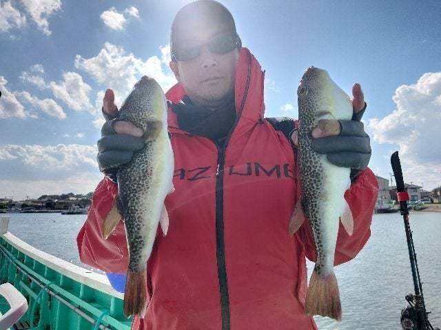 【釣果速報】千葉県利永丸はショウサイフグ＆トラフグが好調！秋晴れの中、ヒット＆キャッチ多数！チャンスの多い今、ぜひ乗船を！