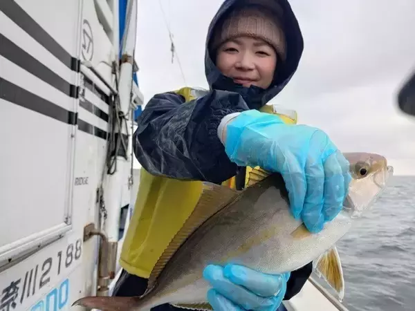「【釣果速報】神奈川県丸伊丸で良型カンパチゲット！イナダ＆イサキも登場で大満足の釣果に！乗船するなら今でしょ！」の画像