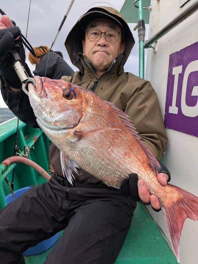 【釣果速報】あきらめないのが大事！茨城県長岡丸で3.14kgマダイGET！まだまだこれから！