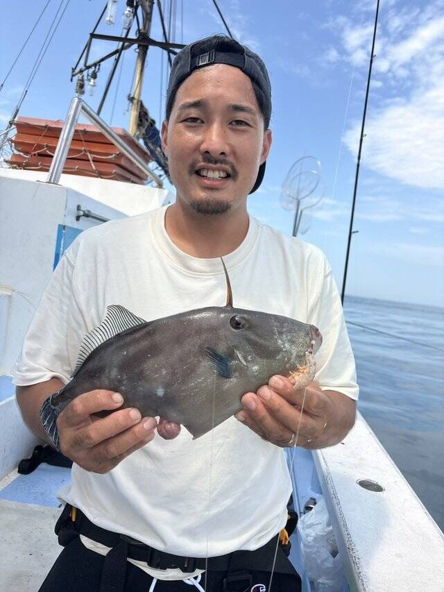 【釣果速報】茨城県不動丸で5.70kgの巨大マダイ釣れる！良型ウマズラもキャッチ！順調にサイズアップしているターゲットをキャッチしに行こう！