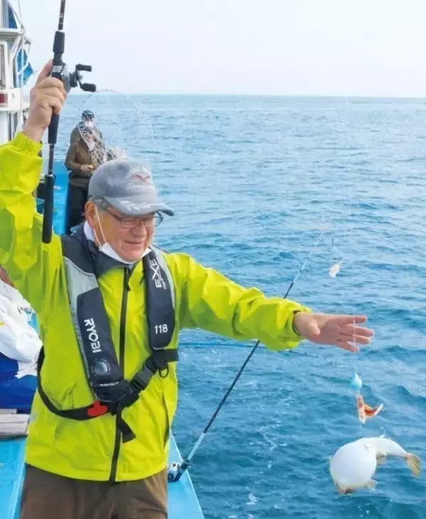 「最大40cm超！鹿島沖のデカフグ」の画像