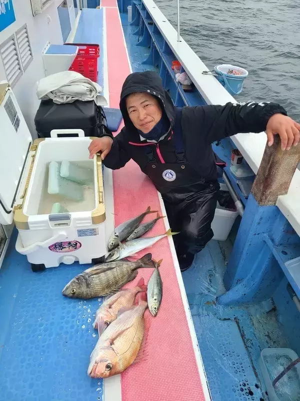 【釣果速報】神奈川県成銀丸でマダイフィーバー！最大2.50kgの良型も浮上！？好調の今、ぜひ乗船予約を！