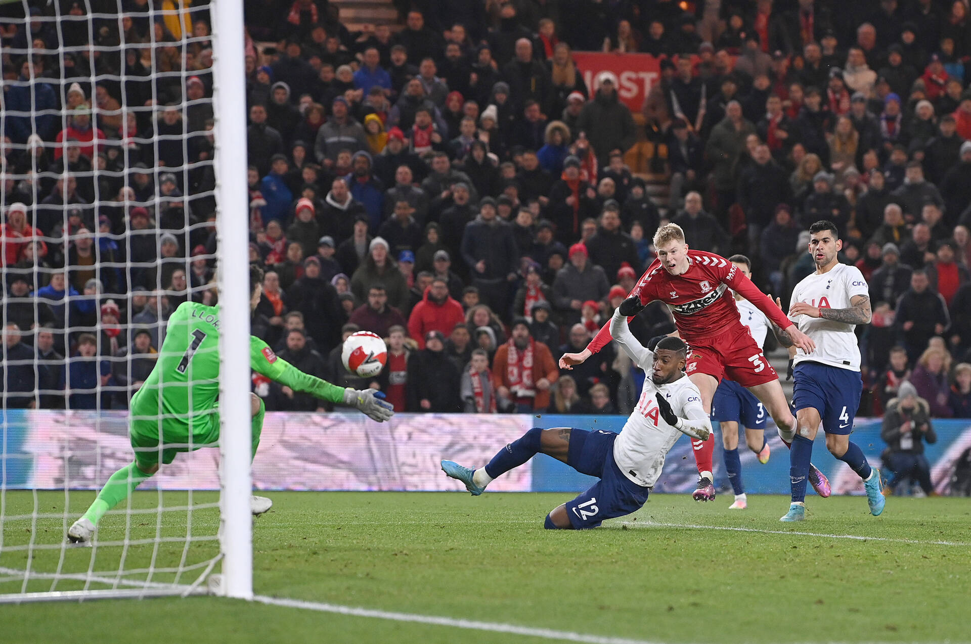 モウリーニョ、エメリ、ラングニック…次々に名将を撃破する地方クラブの指揮官