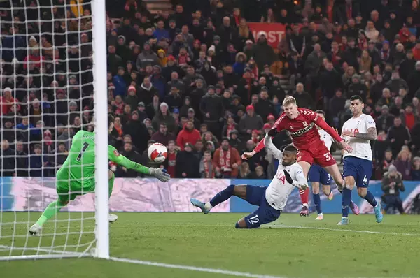 「モウリーニョ、エメリ、ラングニック…次々に名将を撃破する地方クラブの指揮官」の画像