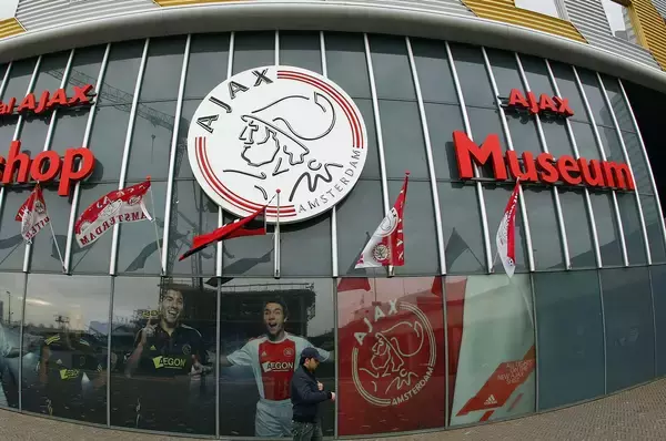 「戦の神」「オリュンポス十二神」「最大の英雄」…ヨーロッパの神秘的なクラブ名