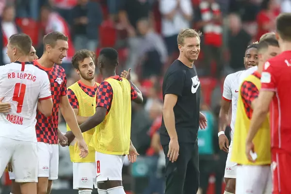 戦術とマネージメントの融合――「雰囲気」を科学する