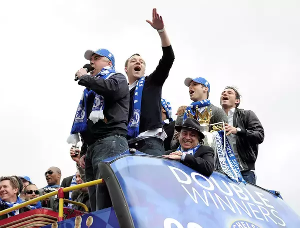 「試合は「ダメ」だったけど…スタンフォードブリッジに響いた9年ぶりの「カルロォ！」コール」の画像