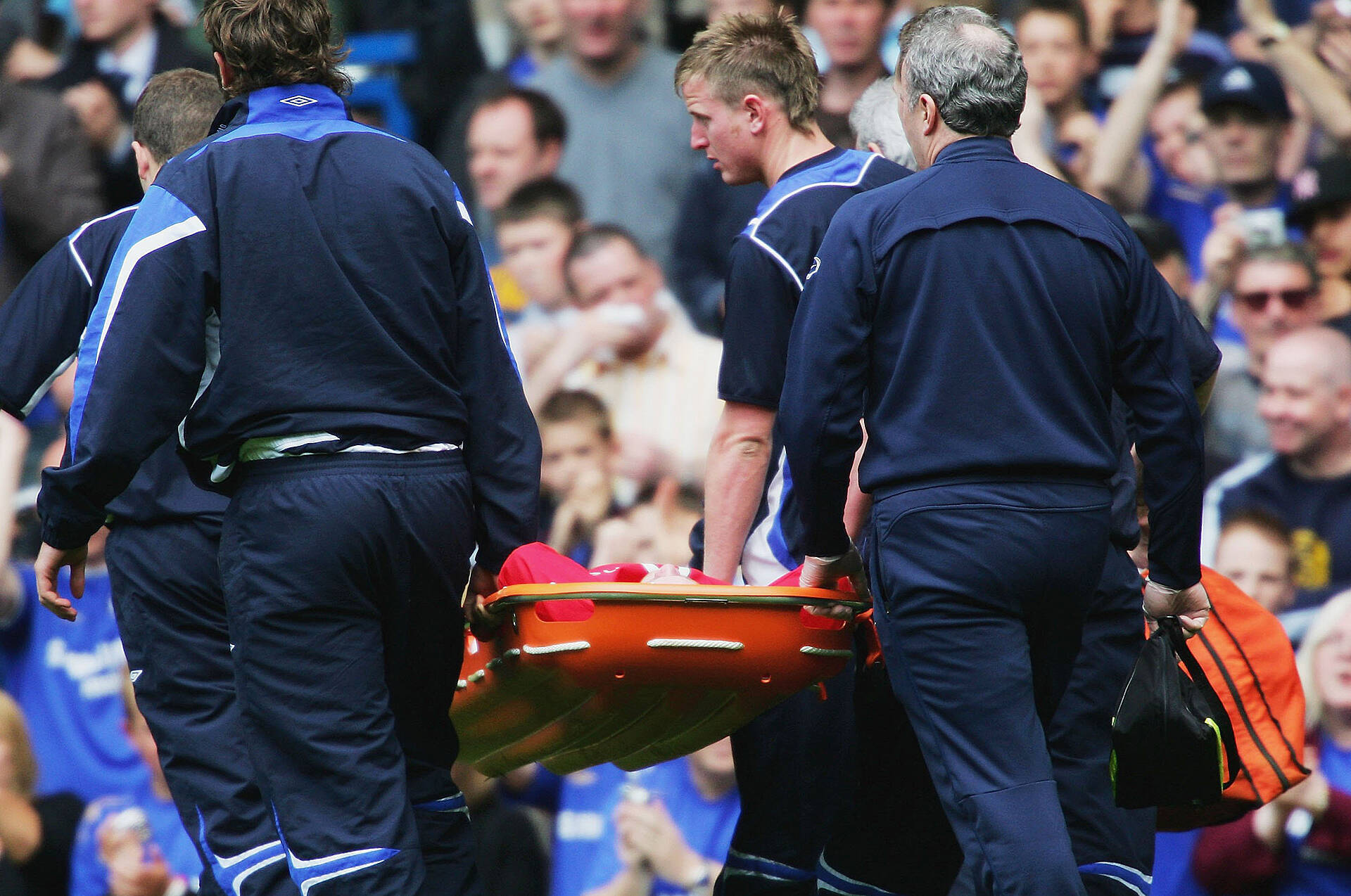 チェルシー、ライバルを直接対決で下しつかんだ初のプレミア連覇