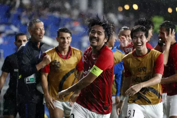 「「蹴慣」「3つの動き」「母指球シュート」 ストライカー専門コーチ・長谷川太郎の奥義伝授！」の画像