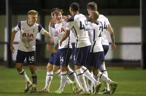 「“あの”モウリーニョの下…トッテナムで期待の若手が続々デビュー」の画像