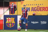 「CVCの融資を拒否したバルセロナ。アグエロらの登録は可能なのか」の画像1