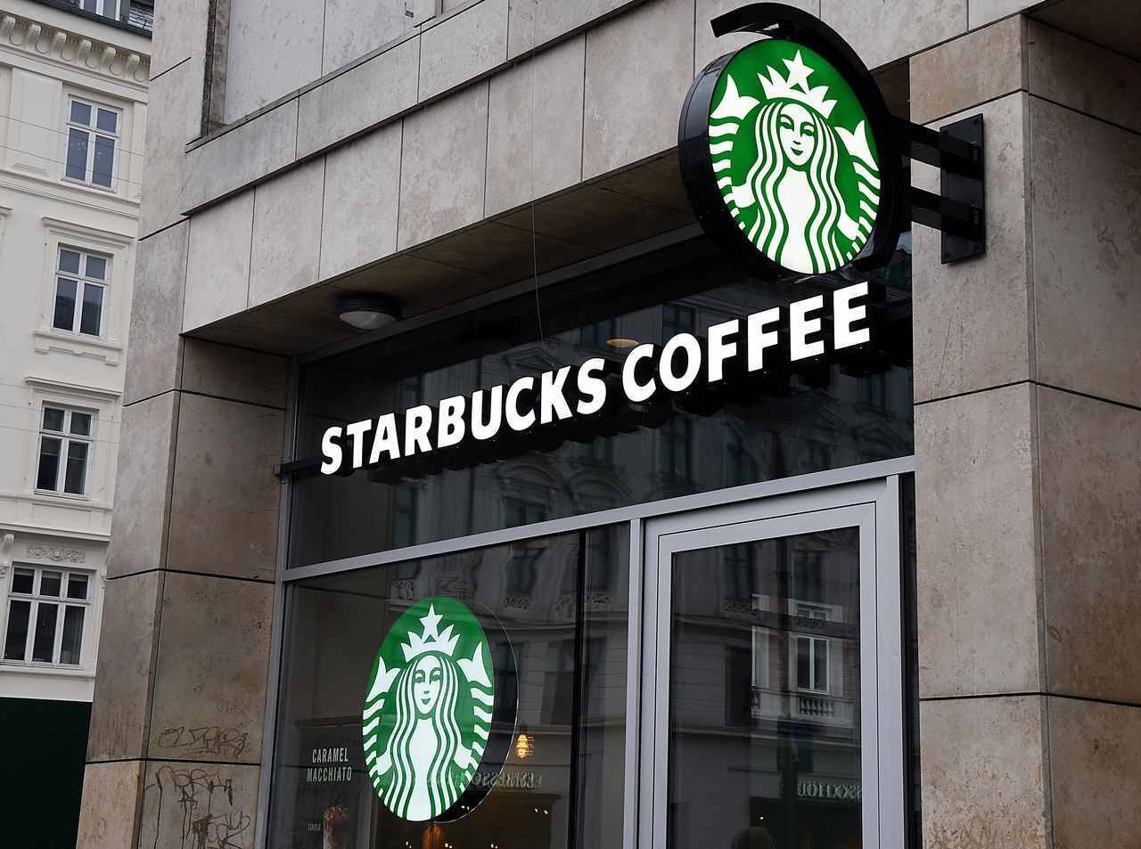 スターバックスで飲める「100kcal未満」のドリンクとは?