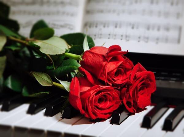 バレンタインにじっくり聴きたいロマンチックなラブソング 19年2月14日 エキサイトニュース