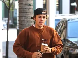 ジャスティン ビーバー 来日中に ポケモン を求めて ある場所 へ 19年8月9日 エキサイトニュース