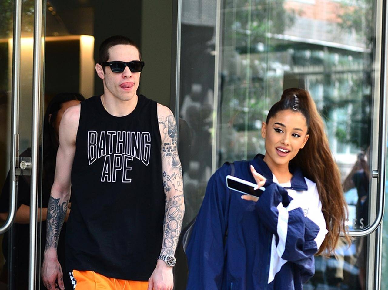 アリアナ グランデ ピート デヴィッドソン 初キス写真を激写 18年7月2日 エキサイトニュース