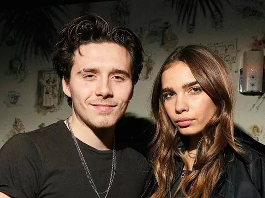 ブルックリン ベッカム 来夏に英米で挙式か 母ヴィクトリアはウエディングドレスをデザイン中 年10月10日 エキサイトニュース ブルックリン ベッカム 来夏に英米で挙式か 母ヴィクトリアはウエディングドレスをデザイン中 年10月10日 エキサイトニュース