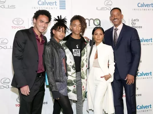 トム ハンクス 妻を押し倒しそうになったファンを叱責 Snsでは ウィル スミスよ これが妻を守る方法だ 22年6月19日 エキサイトニュース