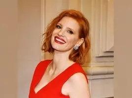 たしかに似てる ロン ハワード 娘とジェシカ チャステインを見間違える 19年7月13日 エキサイトニュース