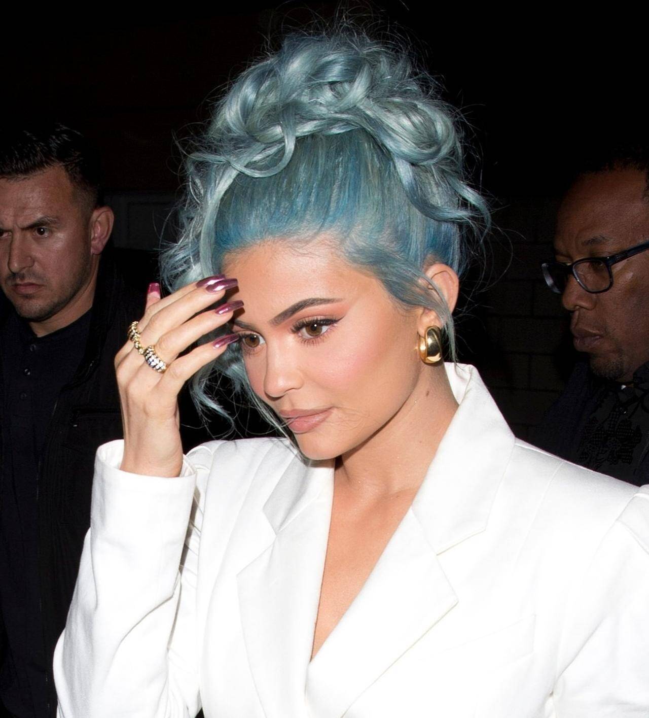 トレンドカラーにするだけじゃもう古い カラーヘアの超かわいい最新アレンジ集 19年4月18日 エキサイトニュース