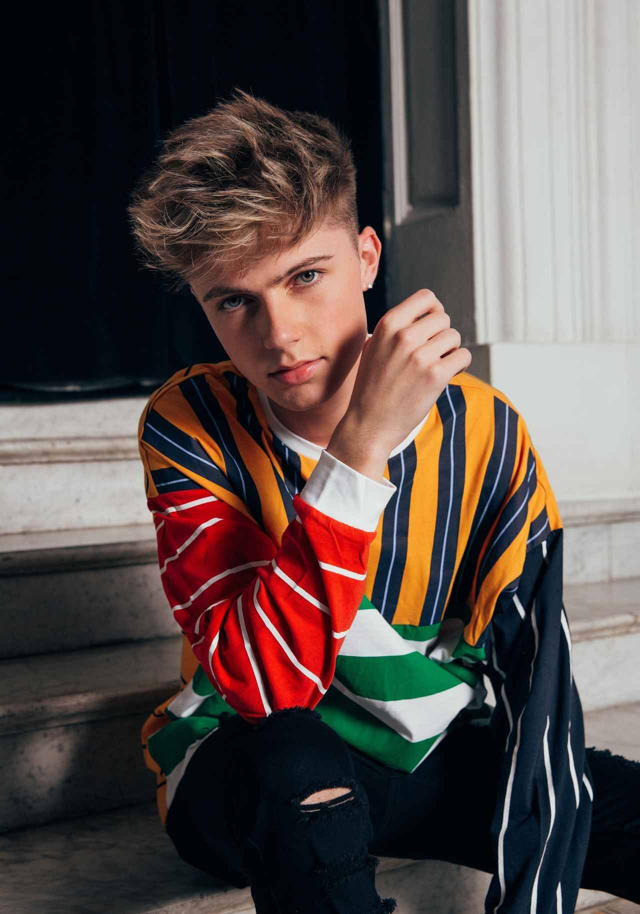 Hrvy Snsに愛された歳のシンデレラボーイが青春真っ只中な新曲mvを公開 19年3月19日 エキサイトニュース