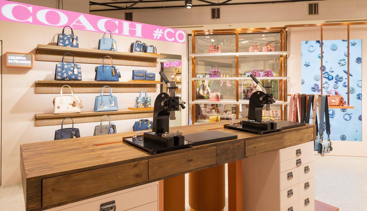 コーチが伊勢丹新宿店でポップアップストアをオープン 限定バッグ見せます 19年4月3日 エキサイトニュース