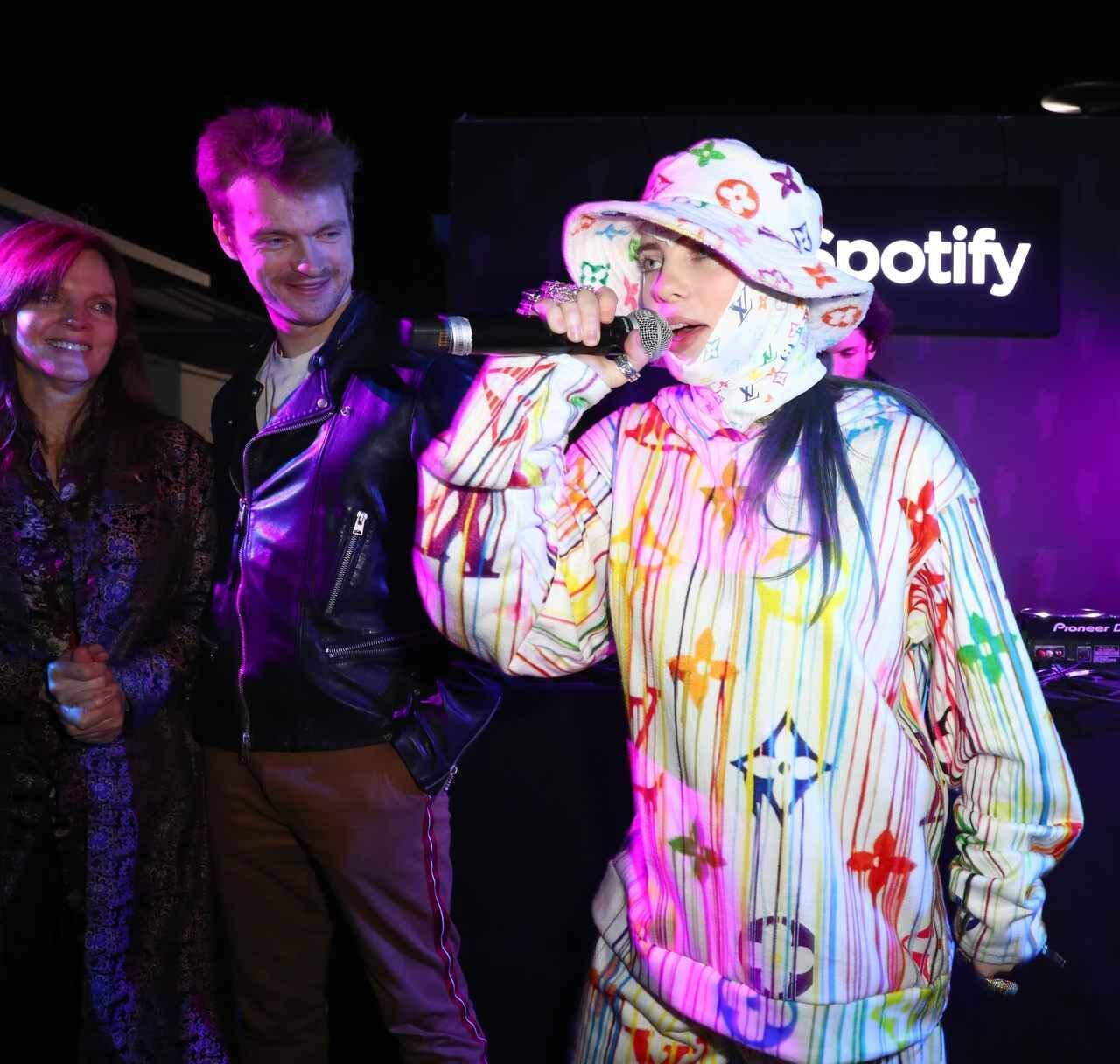 ビリー アイリッシュの兄がドラマ Glee グリー に出演していた その役って 19年5月6日 エキサイトニュース