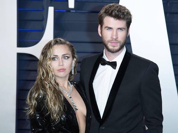 マイリー サイラス 離婚発表後に 意味深なタトゥー を入れる 19年8月28日 エキサイトニュース