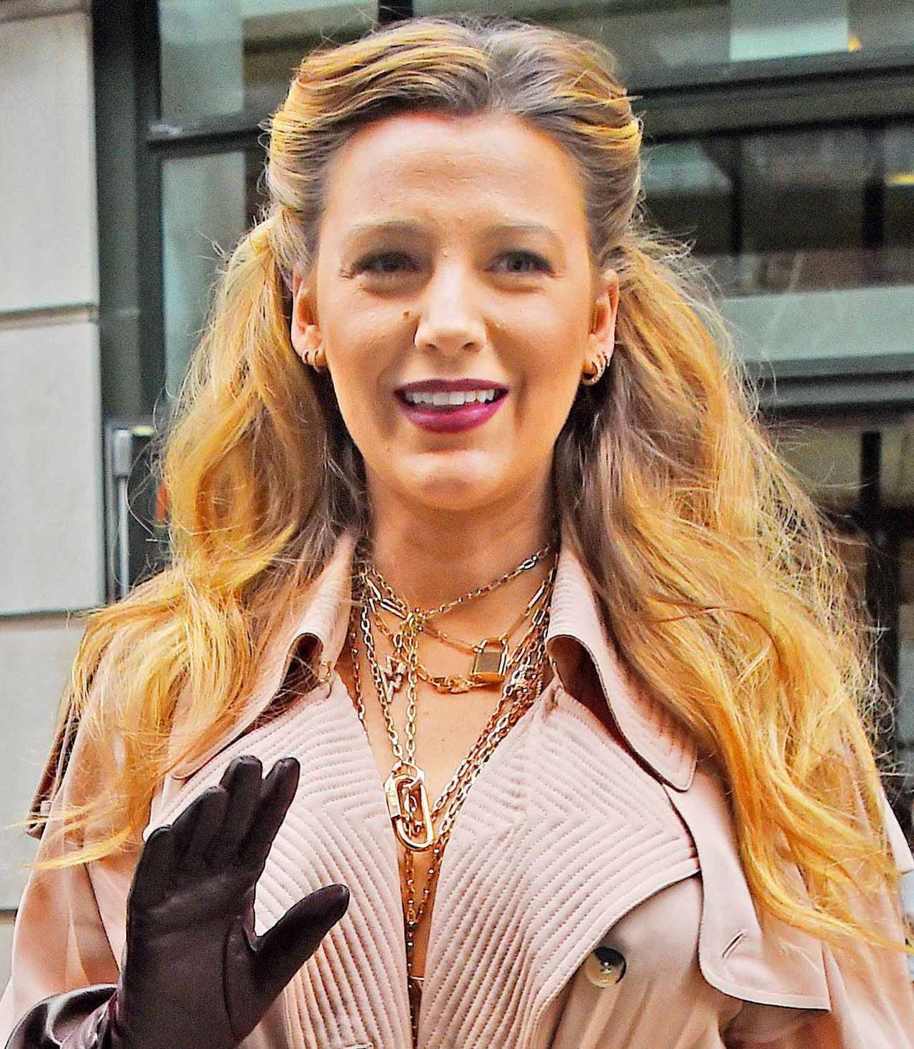 甘いだけじゃない!「ロマンティック・ヘアアレンジ」でオシャレ度アップ