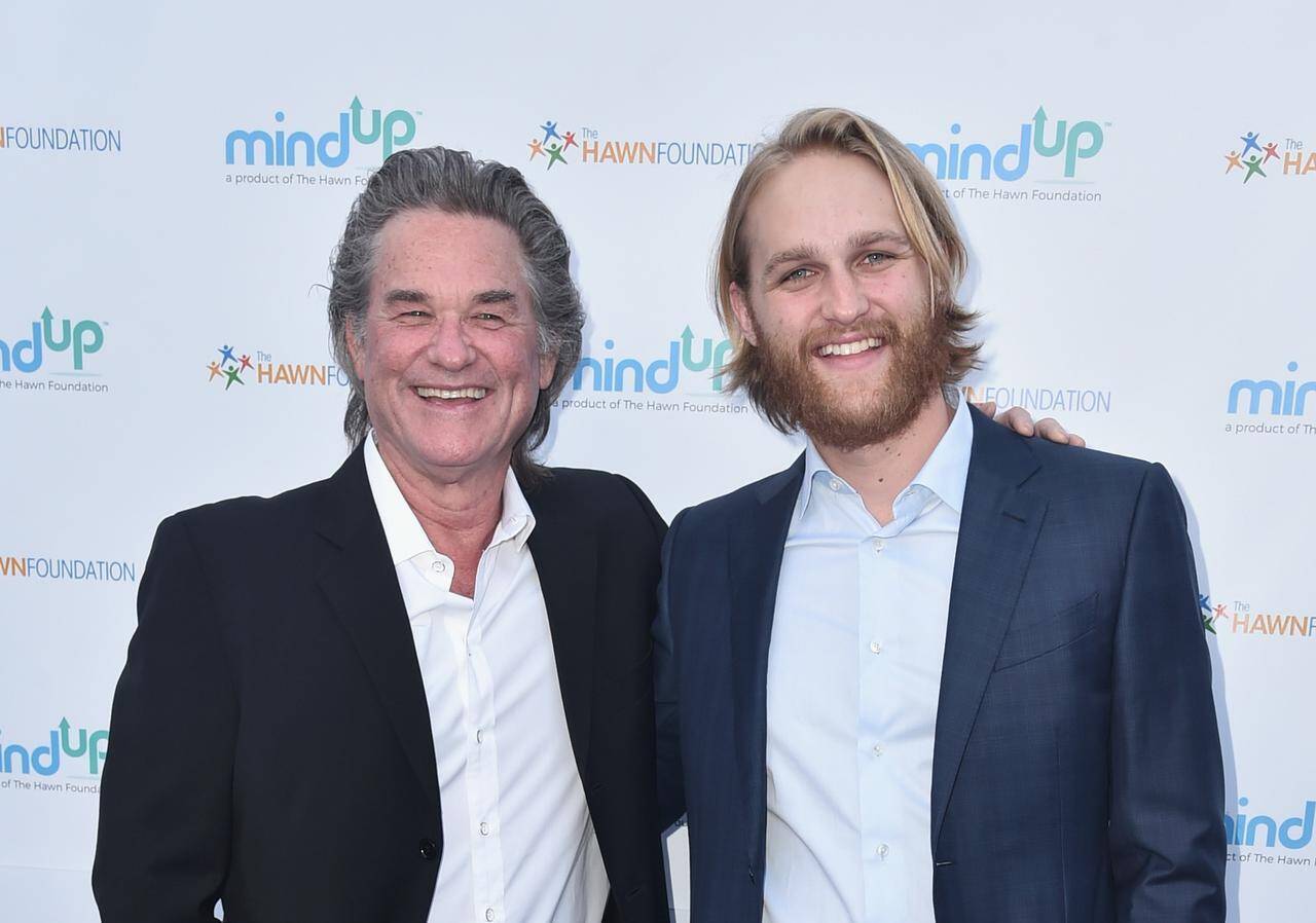 Mcu俳優の息子が キャプテン アメリカ に マーベル新作であのシールド持つ姿が激写 年1月23日 エキサイトニュース