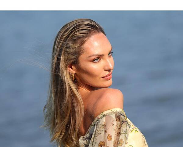 キャンディス スワンポール 自身の顔の巨大タトゥーを入れた女性に反応 19年12月30日 エキサイトニュース