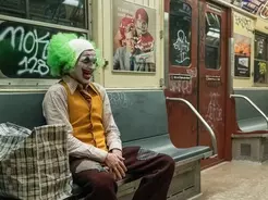 ジョーカー あの 階段 の撮影場所が観光地化 近隣住民は反発 19年10月24日 エキサイトニュース