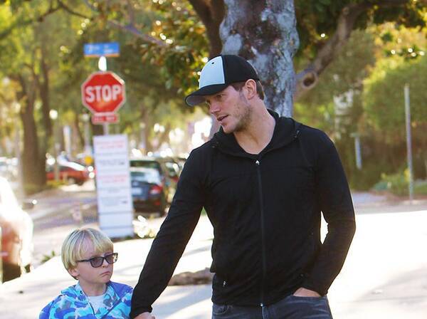 クリス プラット 7歳息子と一緒にホームレスの 支援活動 に参加 19年11月29日 エキサイトニュース