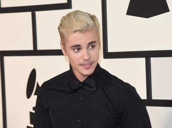 ジャスティン ビーバーが結婚式に 元カノ を招待 エキサイトニュース