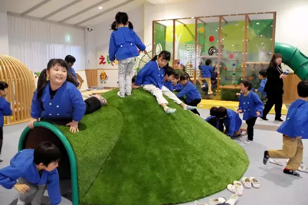 乳幼児楽しめる屋内遊び場オープン　エアー遊具、ブロック、インクルーシブ…多彩に　福井県永平寺町