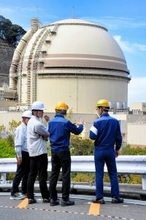 福井県の石田嵩人知事が関電高浜、大飯原発を初視察　「原子力の人材確保が課題」、立地2町長とも面談