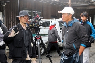 武井壮さんら出演…福井舞台の映画「KEFI」、和紙の製紙所など撮影　12月14日まで県内各地で