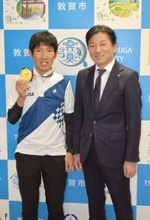 市職員が2回目挑戦でマスターズ世界選手権で金メダル　スカイランニング　福井県敦賀市役所の宮川朋史さん