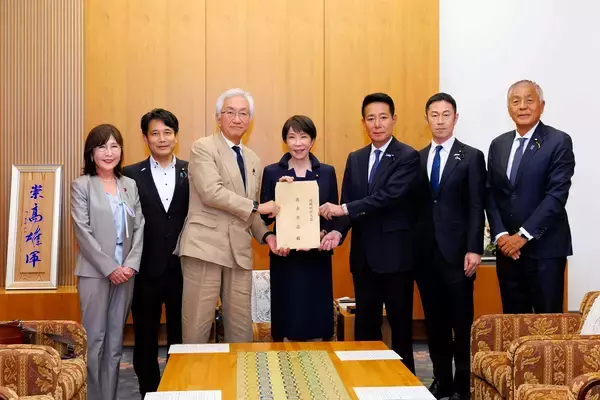 小浜・京都ルートの地元負担軽減要望、首相「27年度予算でしっかり対応」　北陸新幹線