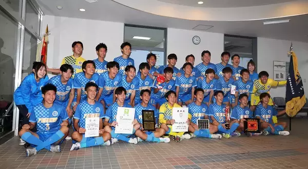 【全国高校サッカー】福井商業が1回戦敗退　高川学園に3失点