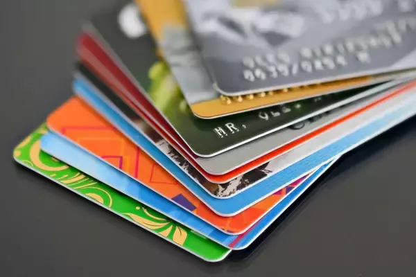 女性特有の病気の保険が持てる「JCBカードWPlusL」…20代、30代に人気なクレカの使い心地は【知る得】