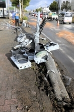 国道8号、福井市内で一時通行止め　12月12日午前、問屋団地口―米松間の北行き