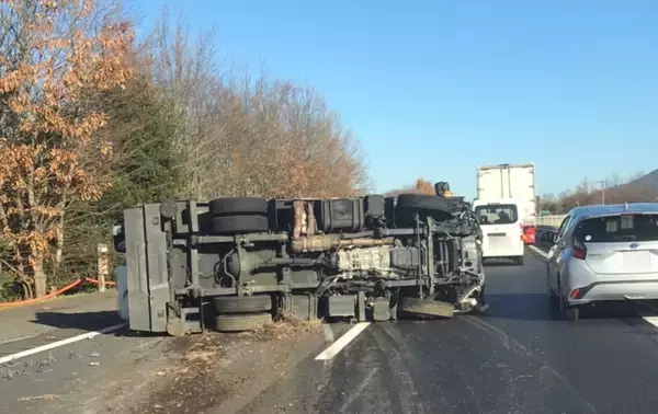 北陸道下り線で追突事故、福井県内の一部区間で3時間以上通行止め　12月19日、規制は13時に解除